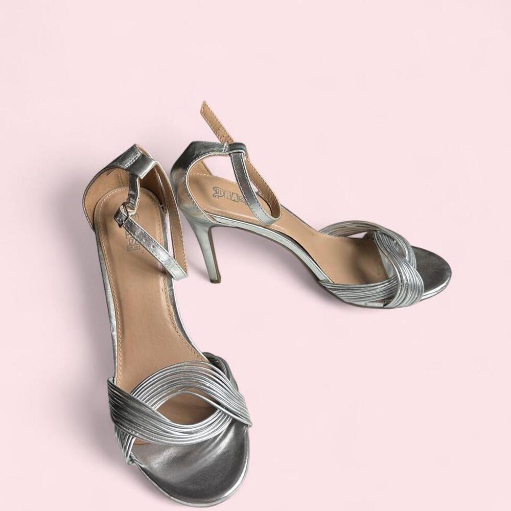 Silver metallic Brash stiletto heels with unique criss-cross straps